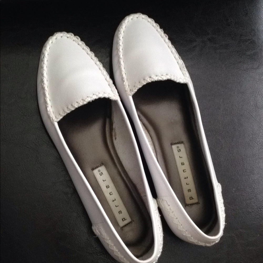 Partners white leather shoes - Picture 2 of 3
